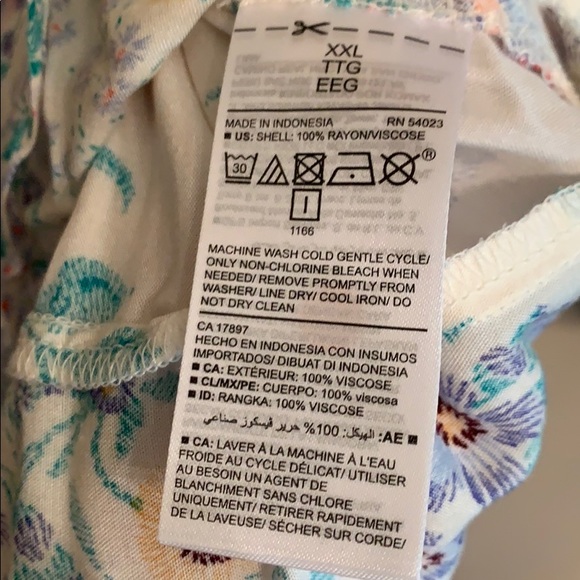 NWT Old Navy White Floral Peasant top - Picture 4 of 5